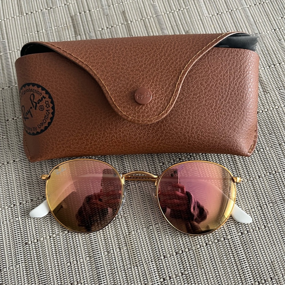 Ray Ban reflective pink round sunglasses